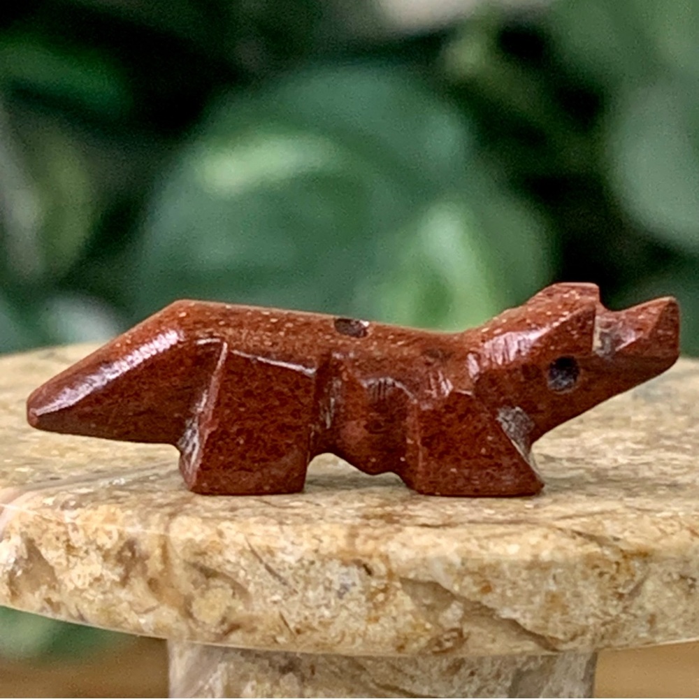 Native American Zuni Hand Carved Catlinite Pipestone Fox Wolf Fetish Bead VTG 1"